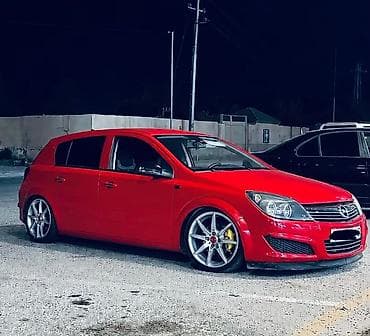 Opel Astra: 1.4 l | 2009 il 311000 km Hetçbek