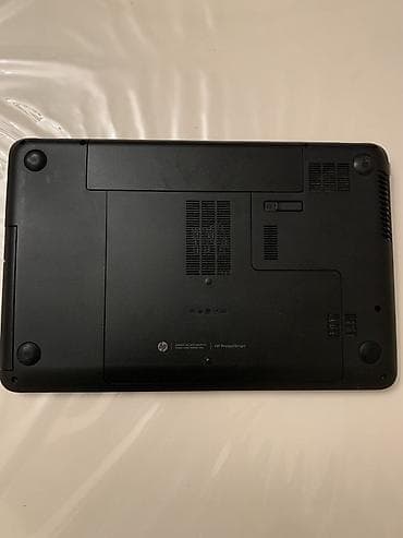 11 pro dubay: HP noutbuk Xüsusiyyətlər və dizayn: - Gümüş rəngli qapaq, HP loqosu — 4