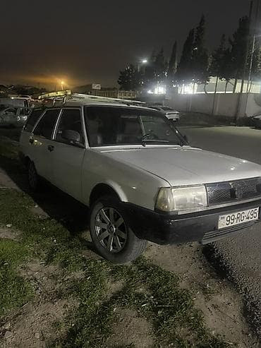 13 disk: VAZ 2104 universal, ağ rəng. - Kuzov: 5 qapılı universal kuzov, iri — 1