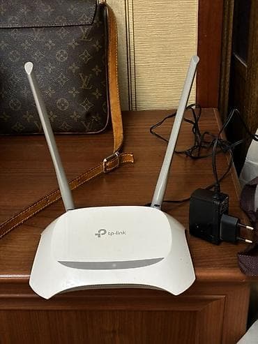 TP-Link Wi‑Fi router - Brend/model: TP-Link (iki antenalı ev/ofis