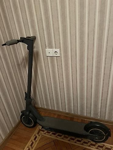 Skuter 3-4 aydı sürülmür bateryası ölüb işləmir Bahalı skuterdi təzə
