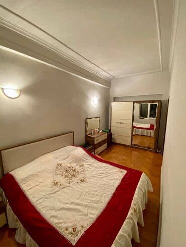 bakıda kirayə evlər 2023: Yataq mebeli yenidir və yeni ortopedik matrasladı. Divan və mətbəx — 3