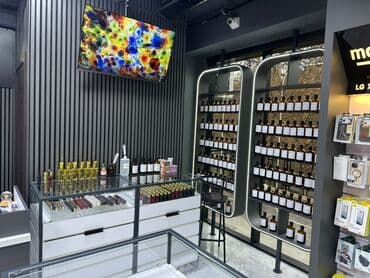 VAZ (LADA): 28malla 100 metr mesafede nikol tesla heykelinin yani Hazir biznes — 9