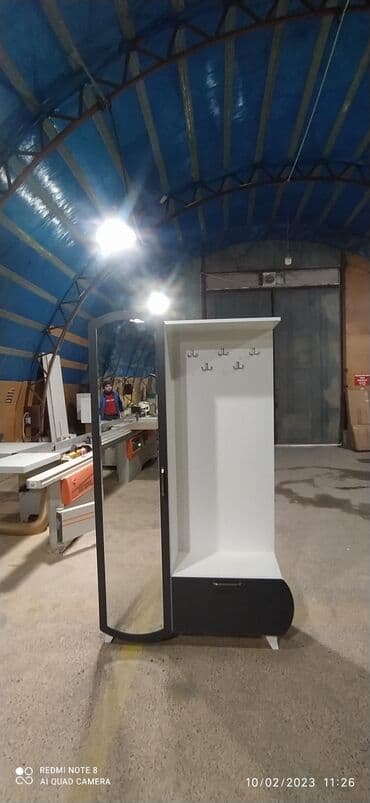 Yeni, Açılan, 1 qapı Düz dolab, Dəhliz dolabı, Azərbaycan