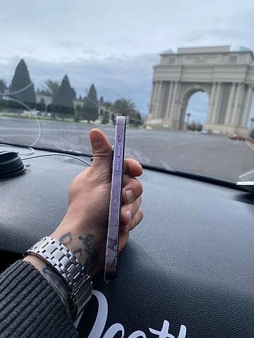 iphone 12 qiyməti: IPhone 14 Pro, Deep Purple, Face ID — 6