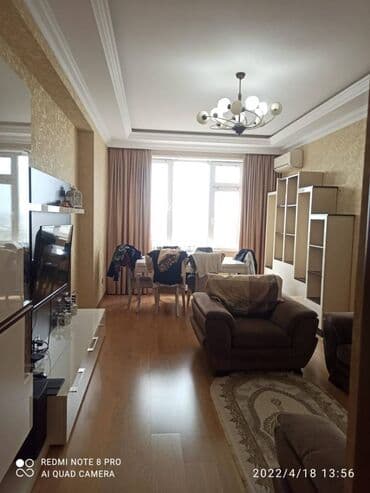 ehmedlide ev: Əhmədli qəsəbəsində, Xalqbankın arxasında, Yeni Tikili 16 mərtəbəli — 1