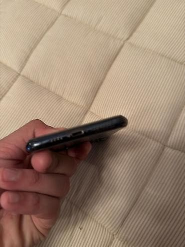 2 el telfonlar: IPhone 11 Pro, Space Gray, Qırıq — 2