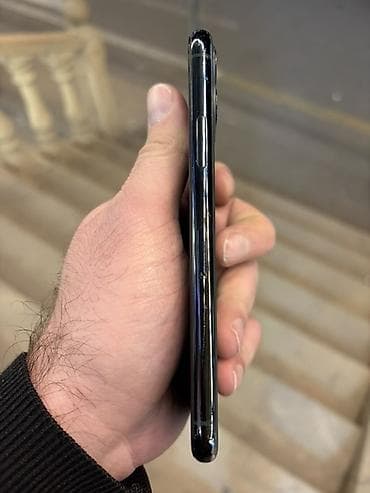 ipad air 11: IPhone 11 Pro, 256 GB, Space Gray, Face ID — 7