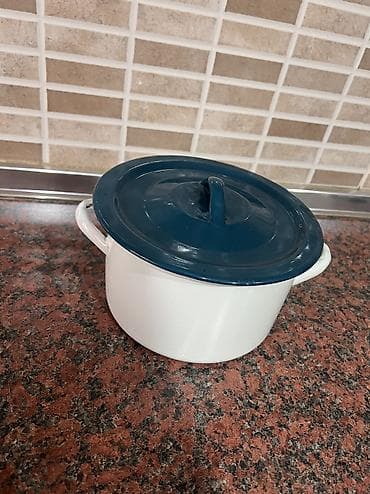 orta qazan: Qazan, rəng - Ağ, Çuqun, 1,5 bucket volume l — 1