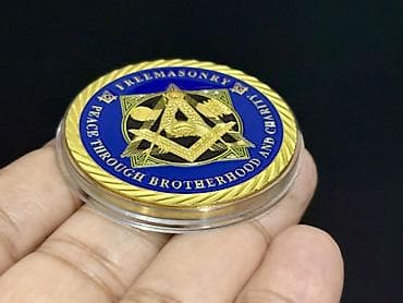 tema sekilleri: Masonluq temalı kolleksiya sikkəsi – “Band of Brothers / Freemasonry” — 5