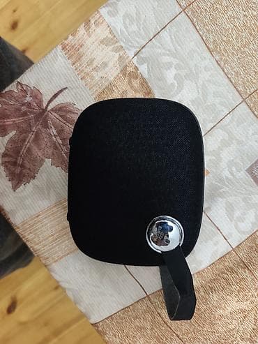 free buds: Portativ Bluetooth dinamik Xüsusiyyətlər: - Kompakt kvadrat dizayn — 2