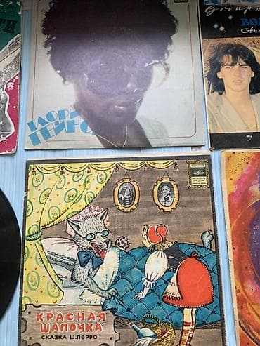 qrafin desti: Məhsul: Qədim üslubda şüşə qrafin dəsti və vinil lövhələr toplusu 1) — 2