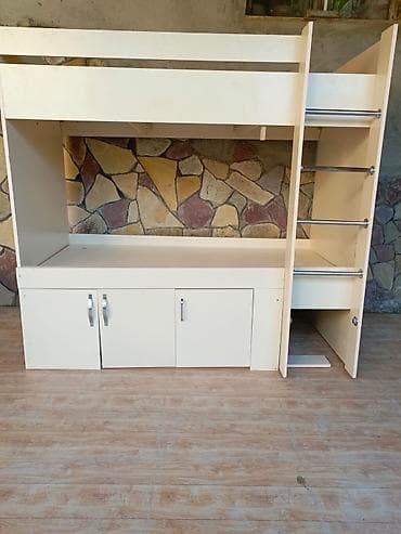 2 mertebeli krovat satilir wkafin altida var yerden deyil matras — 1