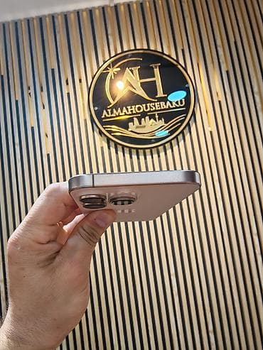 macbook pro 2.el: IPhone 16 Pro Max, 256 GB, Desert Titanium, Zəmanət, Simsiz şarj, Face ID — 4
