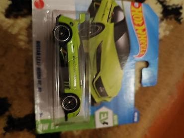 Velosiped aksesuarları: Hot Wheels kolleksiya dəstəsi – 4 ədəd 1:64 die-cast model - Nissan — 4