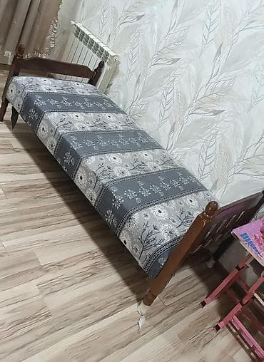 Carpayi 55 azn . Hec bir problemi yoxdur . Macalkasi qalindir Unvan