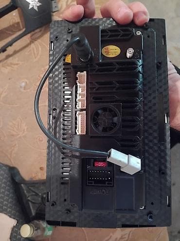 iphone 16 pro max: Avtomobil üçün multimedia/başlıq cihazı (Android tipli) — 2