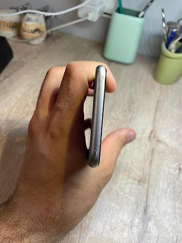 iphone 21: IPhone 6s, < 16 GB, Matte Silver, Barmaq izi — 8
