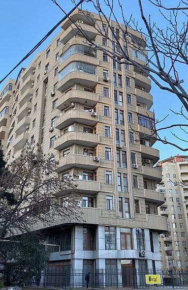 kiraye gence: 28 May Metrosu Yaxınlığında! Bolmart-ın Binasında Geniş 3 Otaqlı — 1