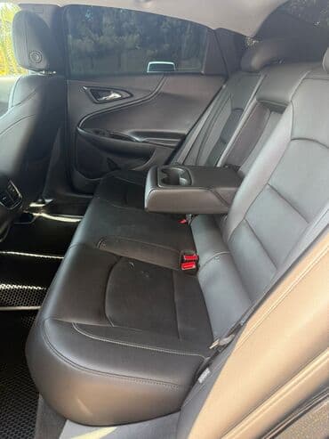 radiator işlənmiş: Chevrolet Malibu: 1.5 l | 2017 il 275000 km Sedan — 5