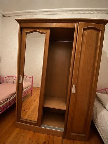 Ağac rəngində 3 qapılı dolab - Material: taxta teksturalı laminat/mdf — 2