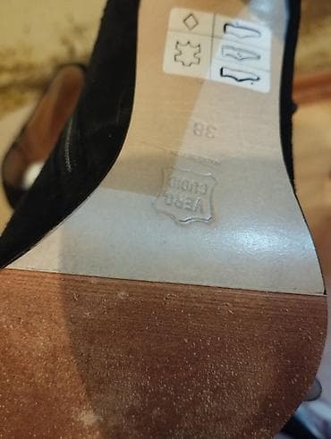 Tuflilər: Tuflilər, Ölçü: 38, rəng - Qara, Yeni — 8