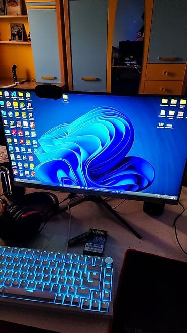teyes monitor: Rampage RM-550 Tactical oyun monitoru 2 ay işlənib satma səbəbim artıq — 1