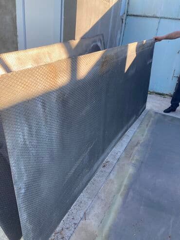 metal turbalar: 1 ədədi 150azn 4ədəddir. Uzunluğu 3 metr eni 1,20 metr — 2