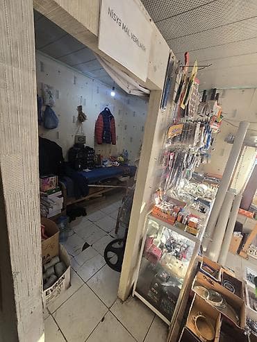Garacuxurda Mescide Yaxin Erazide Hazir Biznes Satilir 7 Ilin