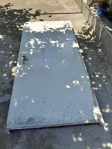 giris qapi: Menzilin cöl qapisi idiyal ağir cekili qapidi zamoklar isley — 3