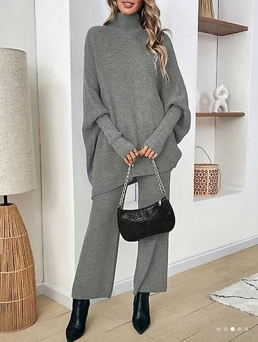 moskva univermagi qızıllar: İki hissəli qadın trikotaj dəst
Yenidir, geyinilməyib — 1