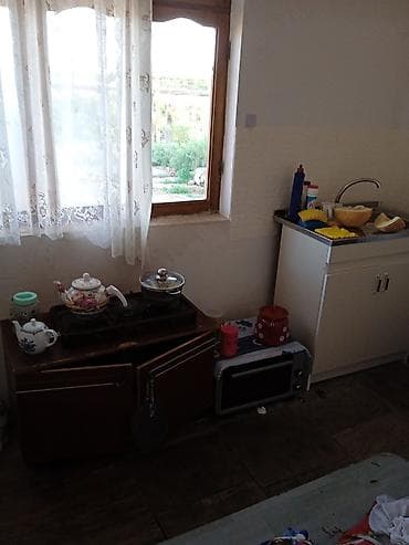 kriditlə evlər: Sumqayıt şəhəri Ceyranbatan tukavod da 42 saylı orta məktəbin yanında — 2