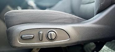 şuşe: Chevrolet Malibu: 1.5 l | 2023 il 140100 km Sedan — 5