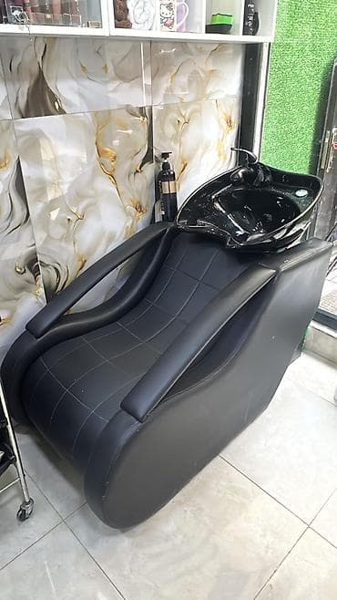 salon guzguler: ✔️350 man(Xırdalan). Salon üçün moyka. 1600 man alınıb. Təp-təzə. Vpp — 1