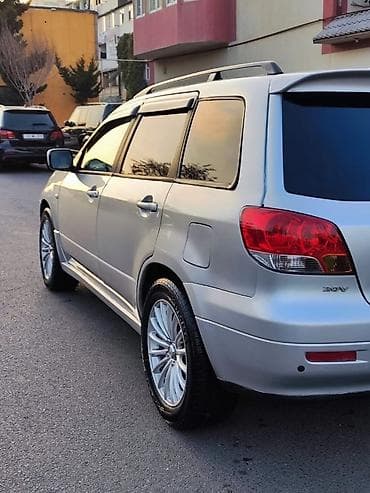 ford transit 2000: Mitsubishi Airtek: 2 l | 2002 il 371000 km Ofrouder/SUV — 4