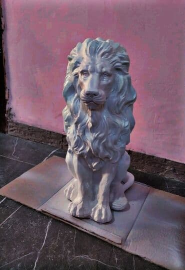 şuşa qalasının maketi: Fiqur, rəng - Boz — 2