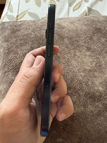 dubay iphone kreditle: IPhone 15 Pro, Blue Titanium, Face ID — 2