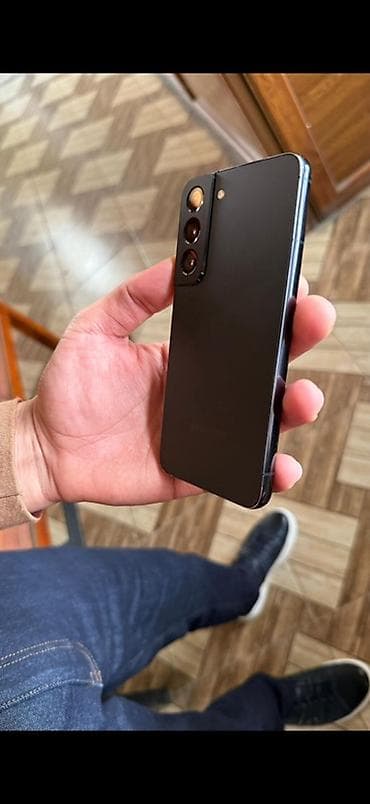 Samsung Galaxy S22, rəng - Qara, Simsiz şarj