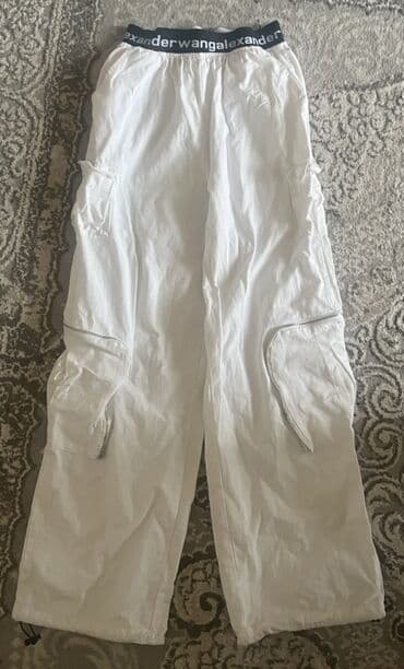 Paltolar: Qadın geyim dəsti – 4 məhsul 1) Ağ trikotaj sviter - Model: qısa — 5