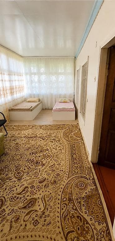 4 otaqlı, 96 kv. m, Orta təmir — 8