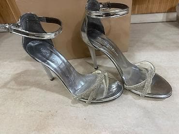 Босоножки, сандалии, шлепанцы: Gümüşü rəngdə qadın hündürdaban sandal - Brend: GO GO Shoes (daxildə — 4