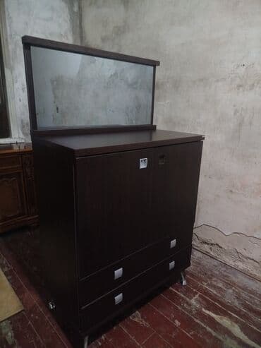 İşlənmiş, Güzgülü, Belarusiya