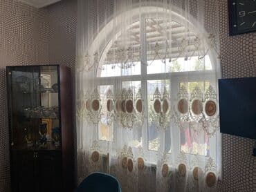 7 ve 8 mkr satilan evler: 6 otaqlı, 7000 kv. m, Orta təmir — 5