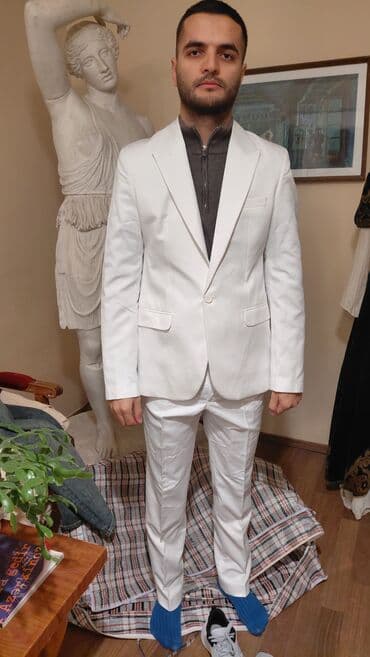 kişi plaşları: Ağ rəngli kişi kostyumu - 2 hissə: pencək və şalvar - Klassik, dar — 1