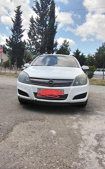 автомат: Opel Astra: 1.4 л | Хэтчбэк — 1