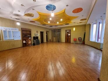 офис: İceri seher nizami metrosuna yaxin yerləşən 4 otaqli ofis yerləsən — 6