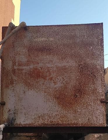 plasmas su baki: Bak, Metal — 1