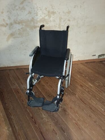 Медицинское оборудование: Universal əlil arabası təzədir istifade olunmuyb - Yüngül və möhkəm — 2