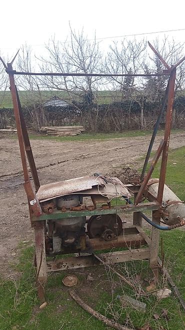 Строительные леса: Məhsul: Özəl istehsal daş/kərpic/klinker kəsmə üçün stasionar dəzgah — 1