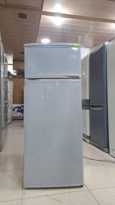 ipad satilir: İki qapılı məişət soyuducusu - Yuxarıda dondurucu, aşağıda soyuducu — 1